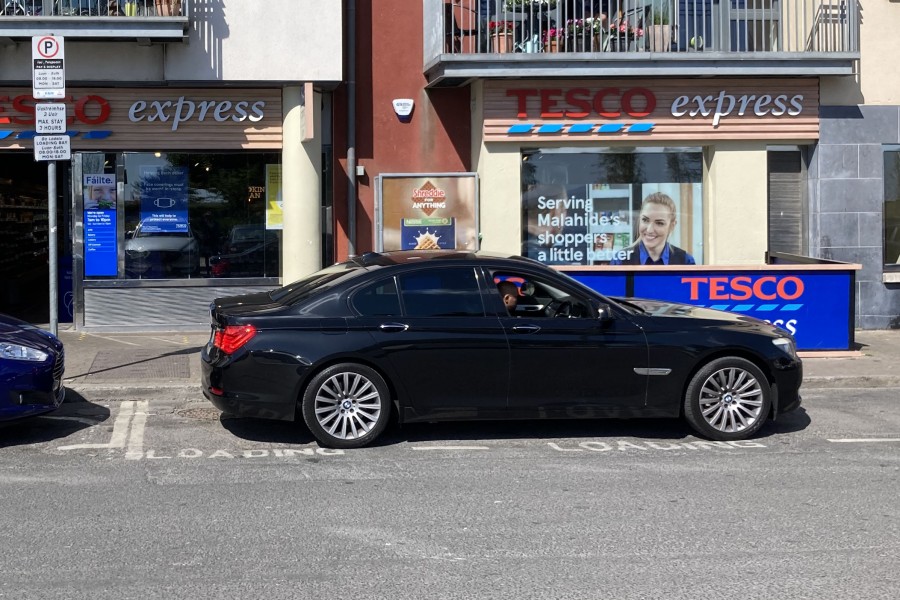 Tesco Extra image